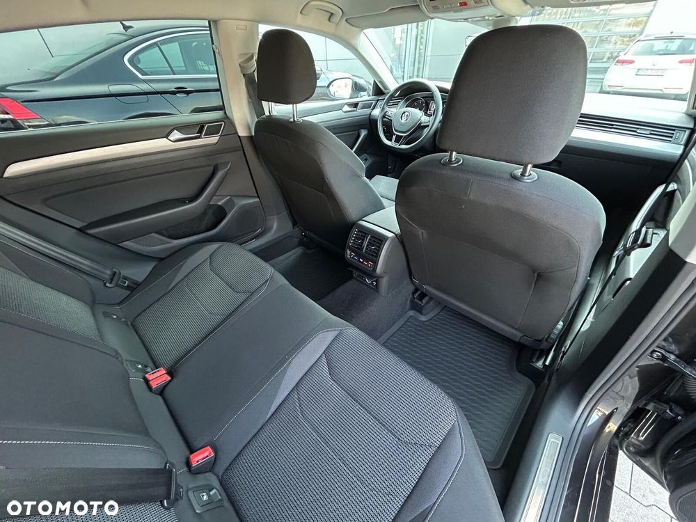Volkswagen Arteon 2.0 TDI SCR Essence DSG - 8