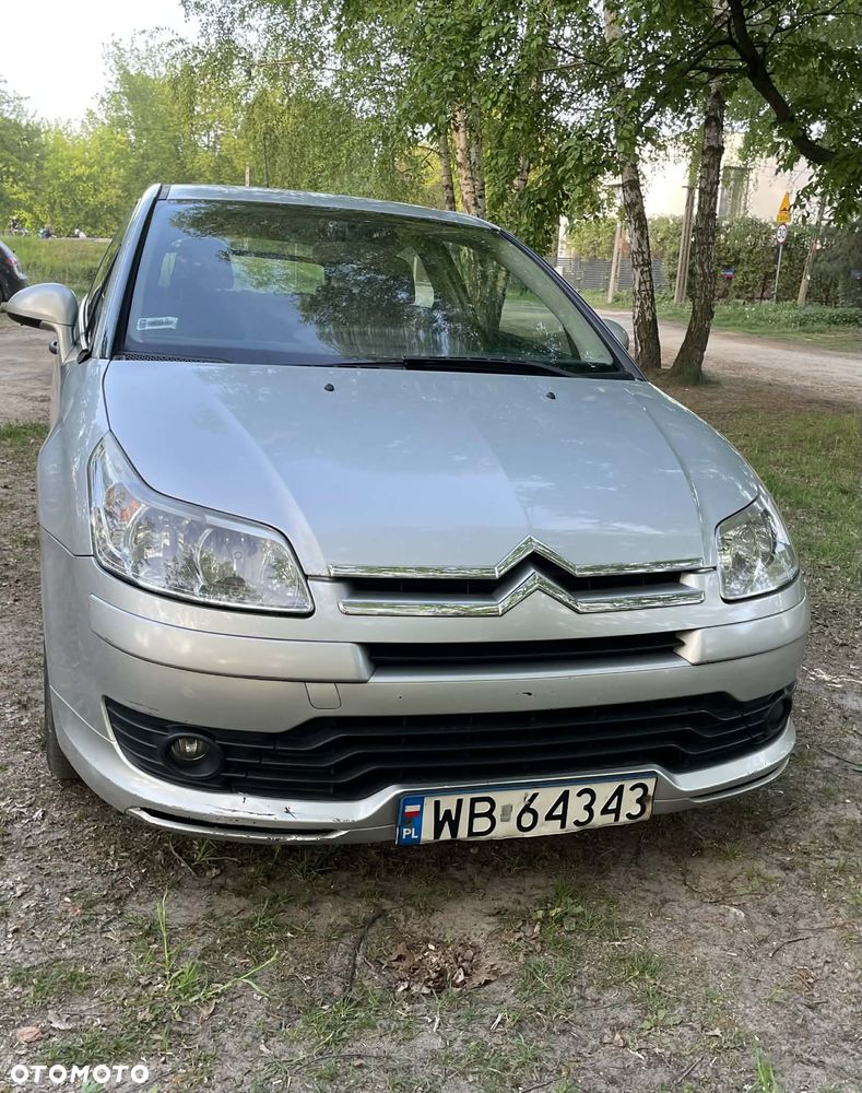Citroën C4 1.6 16V VTR - 6