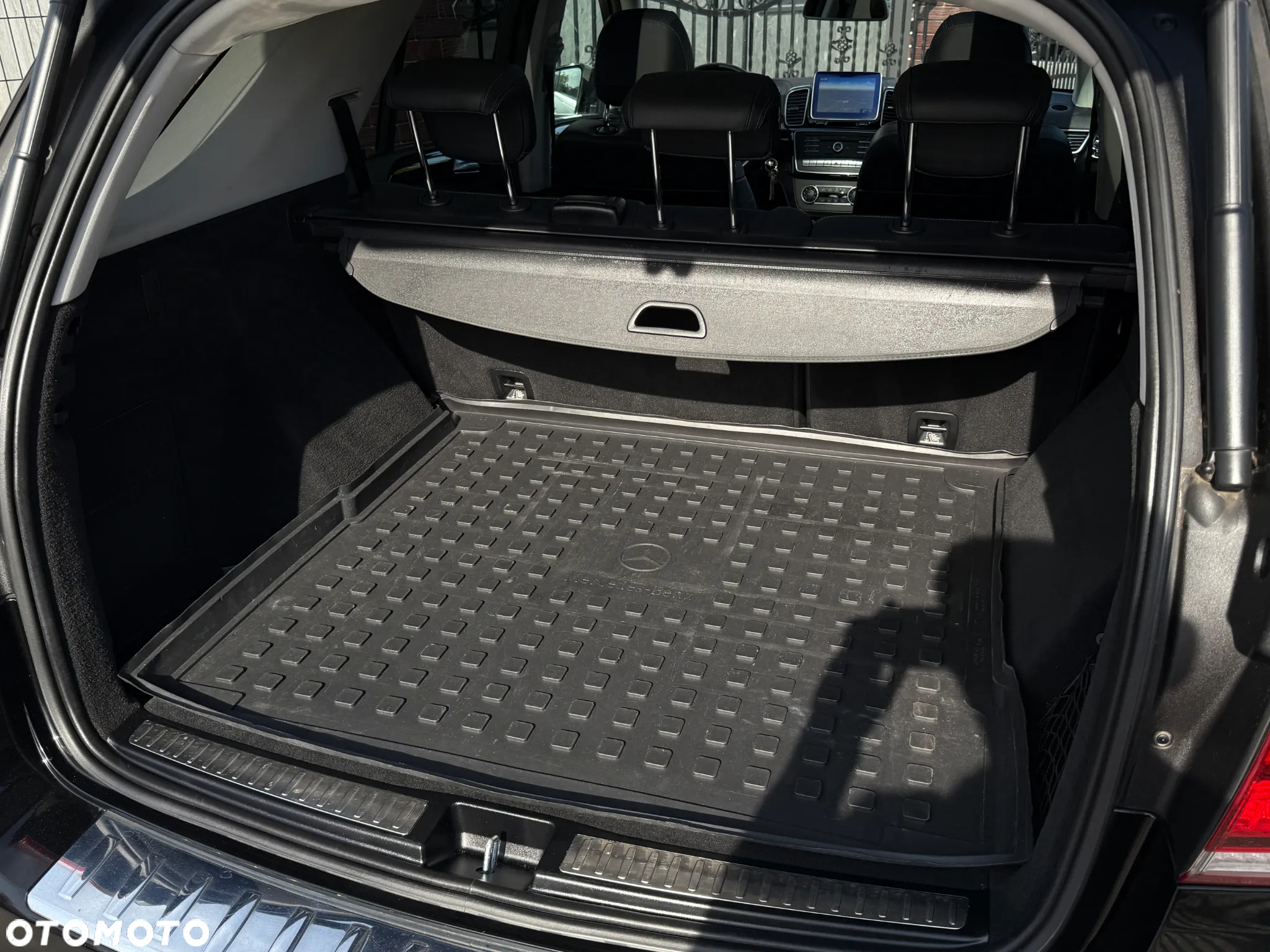 Mercedes-Benz GLE 350 d 4-Matic - 37