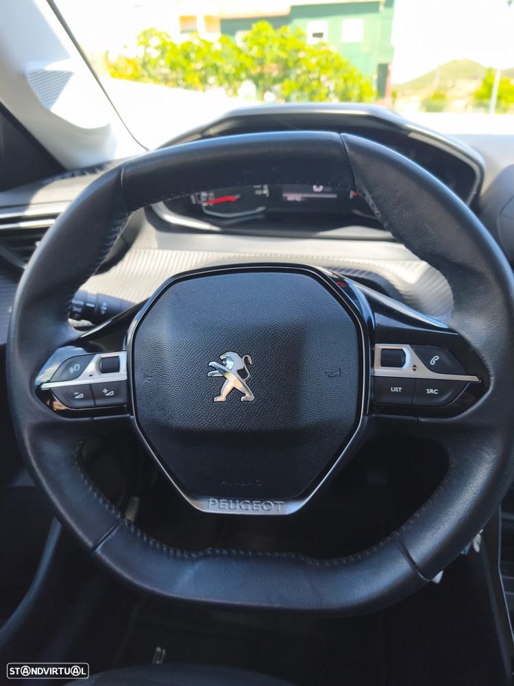 Peugeot 208 1.2 PureTech Active Pack - 10