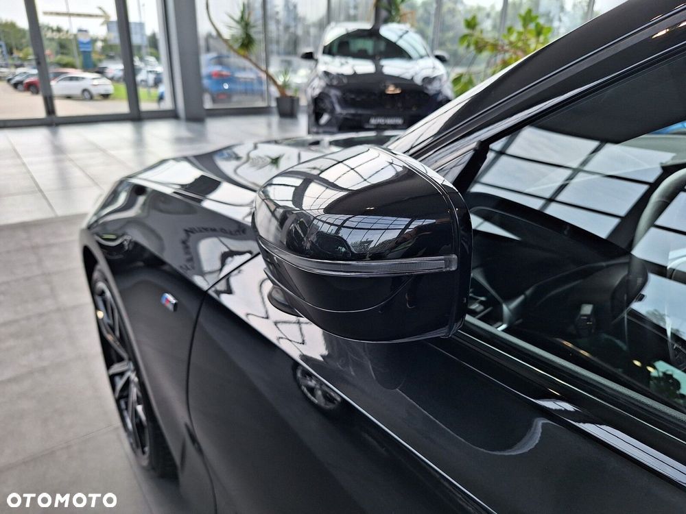 BMW Seria 3 320d xDrive M Sport sport - 11