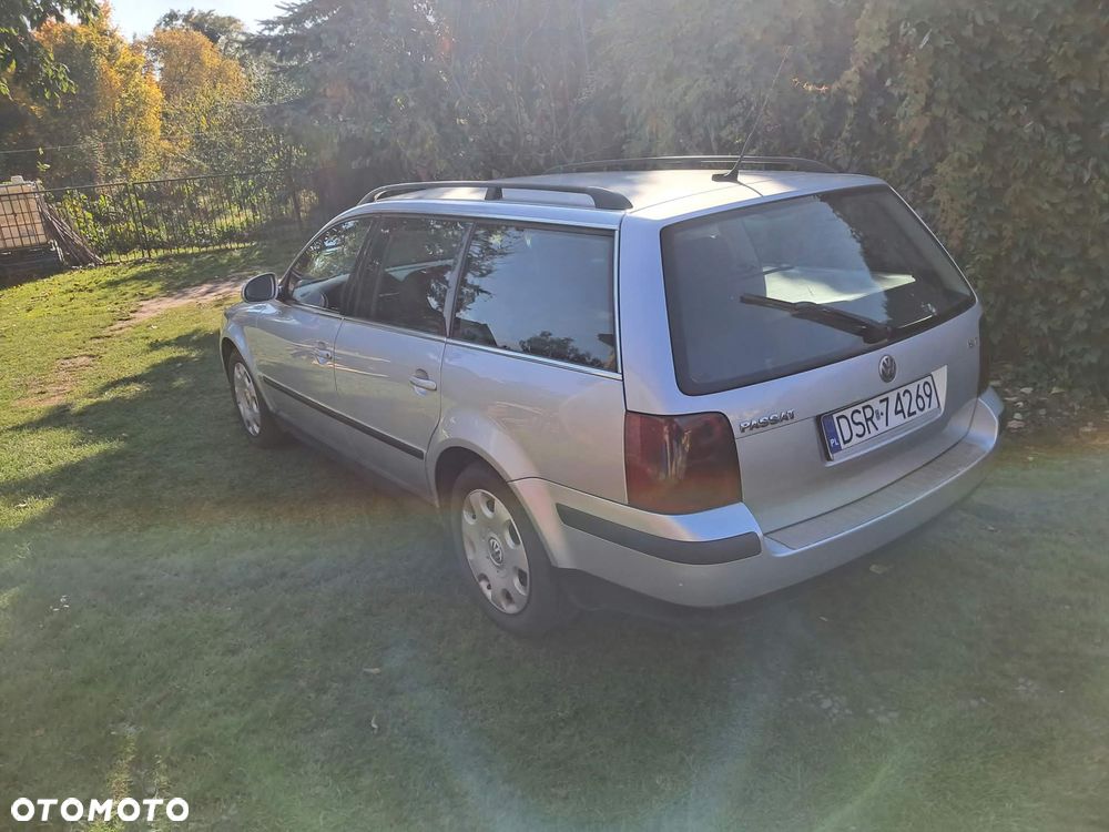 Volkswagen Passat - 3