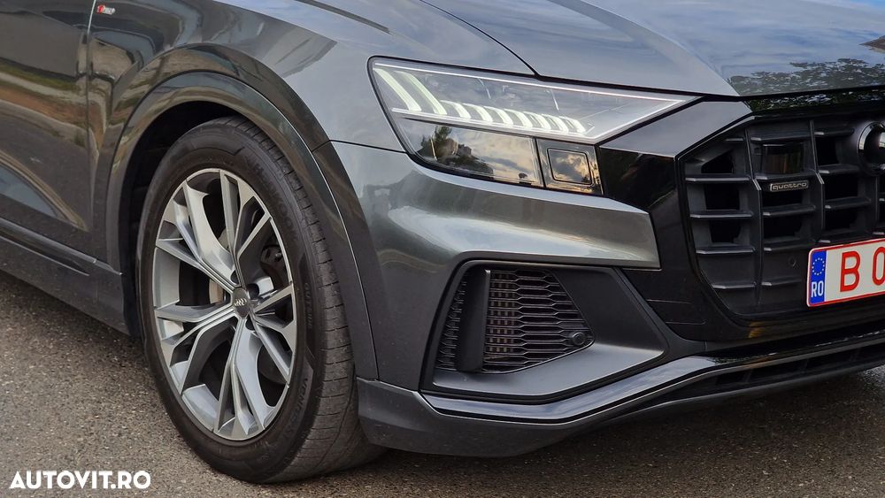 Audi Q8 SUV TFSI quattro 250 kW tiptronic S line business - 13