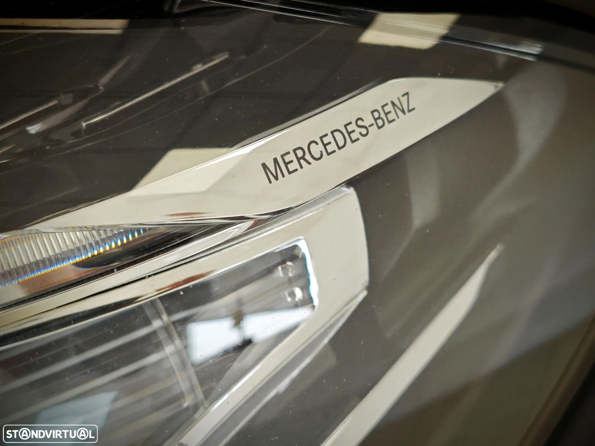 Mercedes-Benz E 220 d T 9G-TRONIC Exclusive - 17