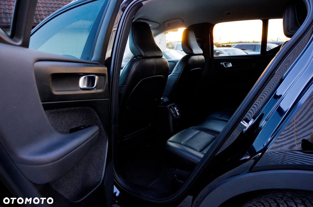 Volvo XC 40 T4 Recharge DKG Inscription - 12