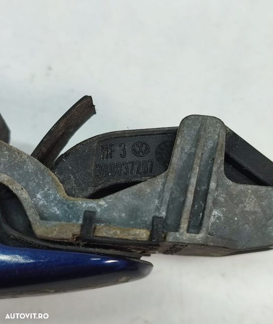 Maner exterior usa dreapta fata 3b0837207 Skoda Octavia 1 seria - 4