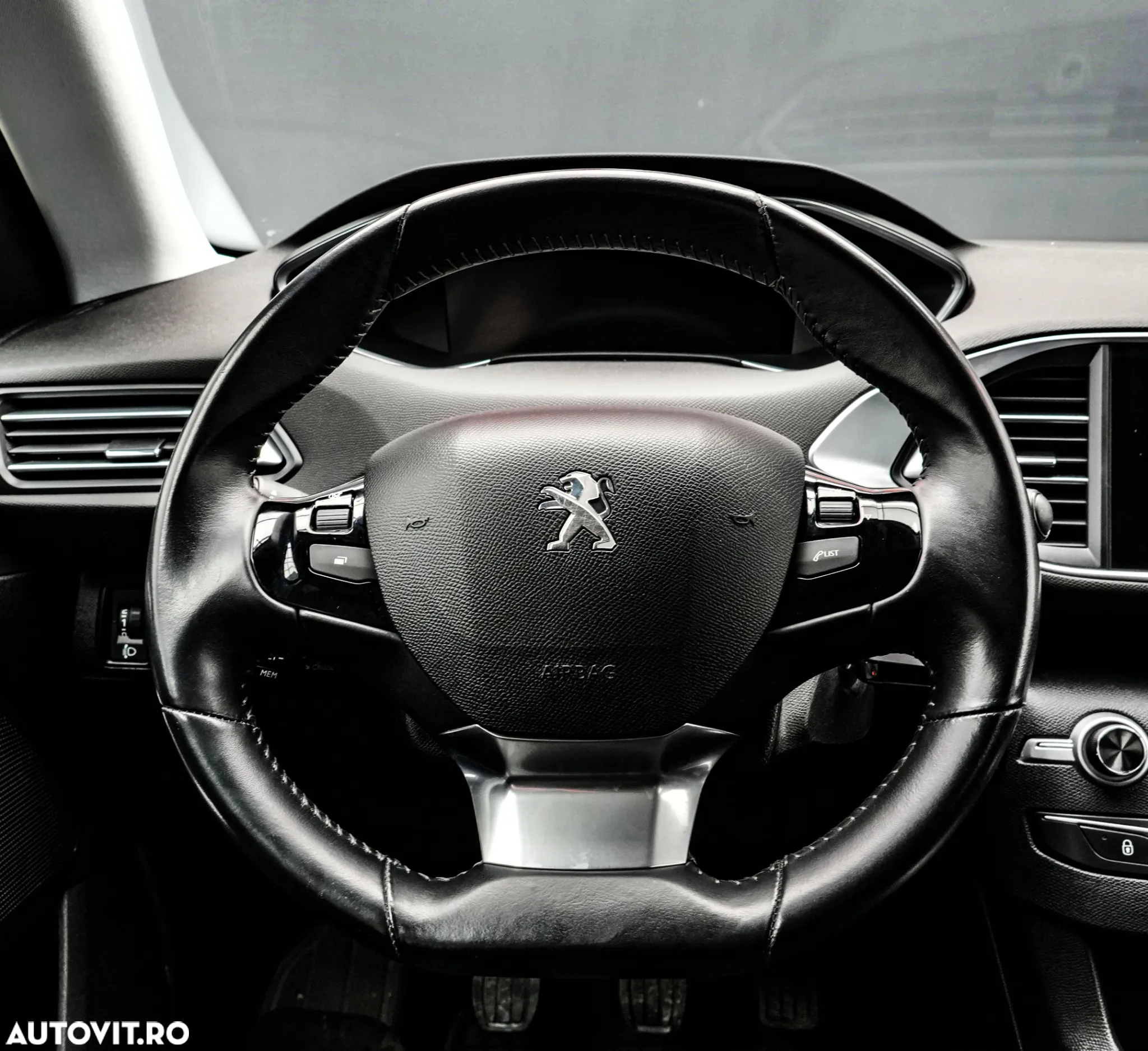 Peugeot 308 1.5 BlueHDi FAP STT Allure - 18