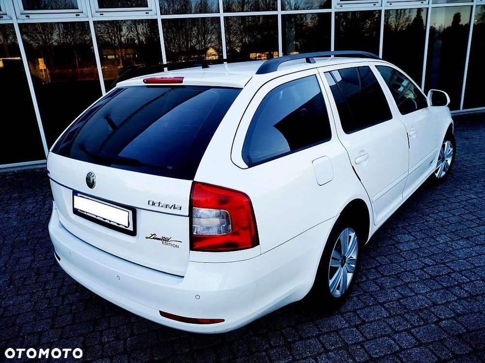 Skoda Octavia 1.6 TDI DPF FAMILY - 26