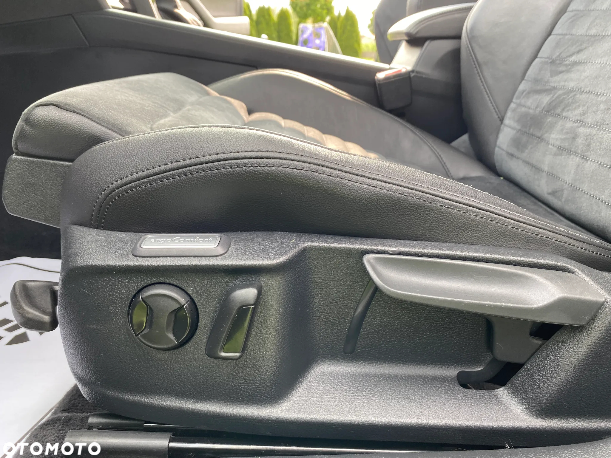 Volkswagen Passat 2.0 TDI BMT Highline DSG - 32