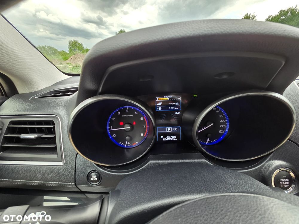 Subaru Outback 2.5i Exclusive (EyeSight) Lineartronic - 17