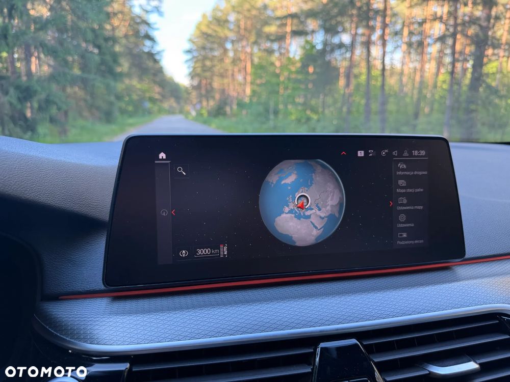 BMW Seria 5 530i xDrive M Sport sport - 26