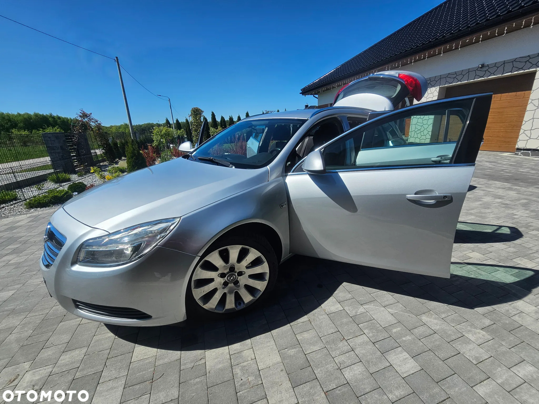 Opel Insignia - 25