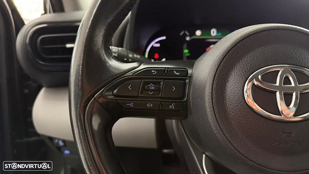 Toyota Yaris Cross 1.5 HDF Comfort - 24