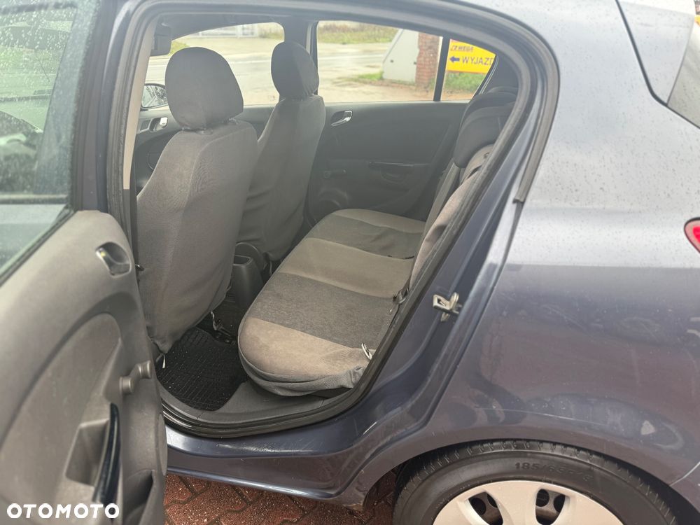 Opel Corsa 1.2 16V Cosmo - 13