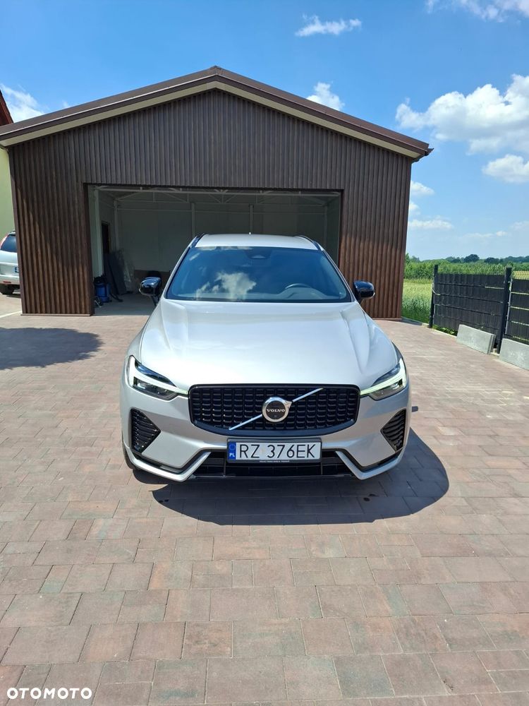 Volvo XC 60 B4 D AWD Plus Dark - 7