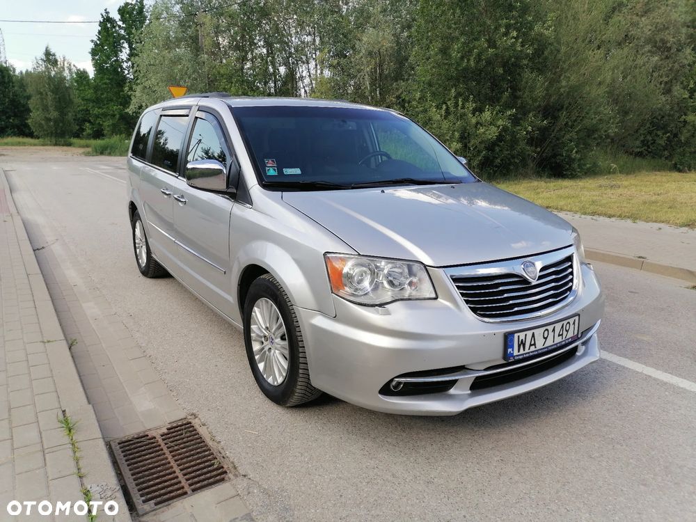 Lancia Voyager 2.8CRD Platinum - 1