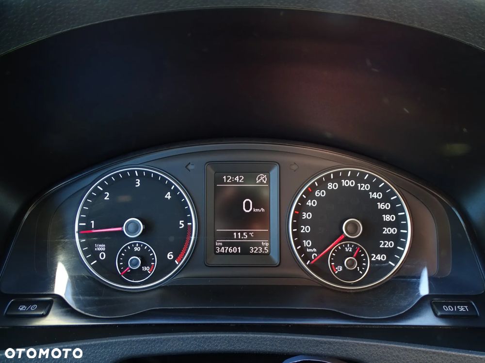 Volkswagen Transporter - 8