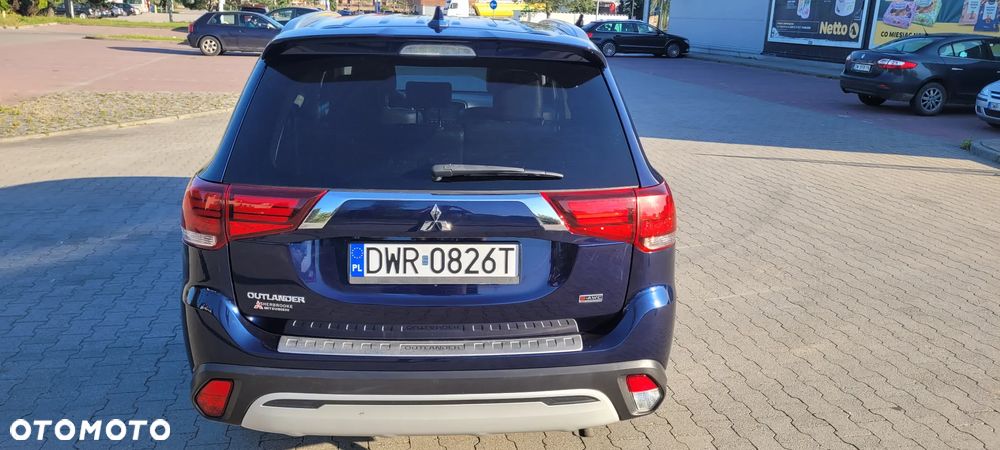 Mitsubishi Outlander 2.4 4WD CVT Intense - 5