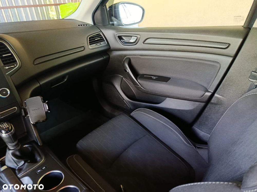 Renault Megane 1.3 TCe FAP Limited - 8