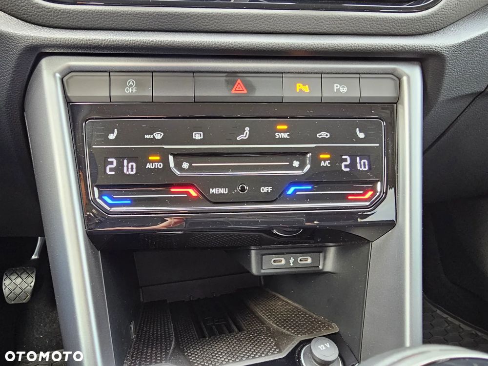 Volkswagen T-Roc 1.5 TSI Life Plus - 16