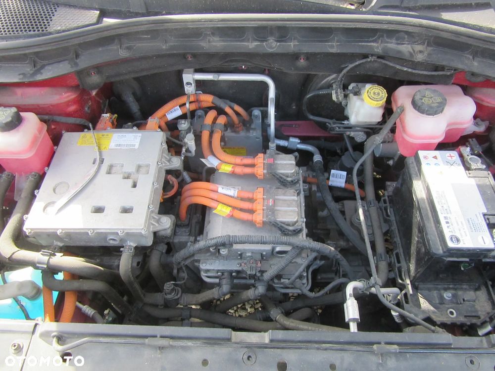 KANAPA FOTELE SKÓRA MG ZS EV 2021 r. Wszystkie części - 12