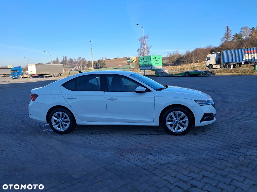 Skoda Octavia 2.0 TDI Ambition - 2