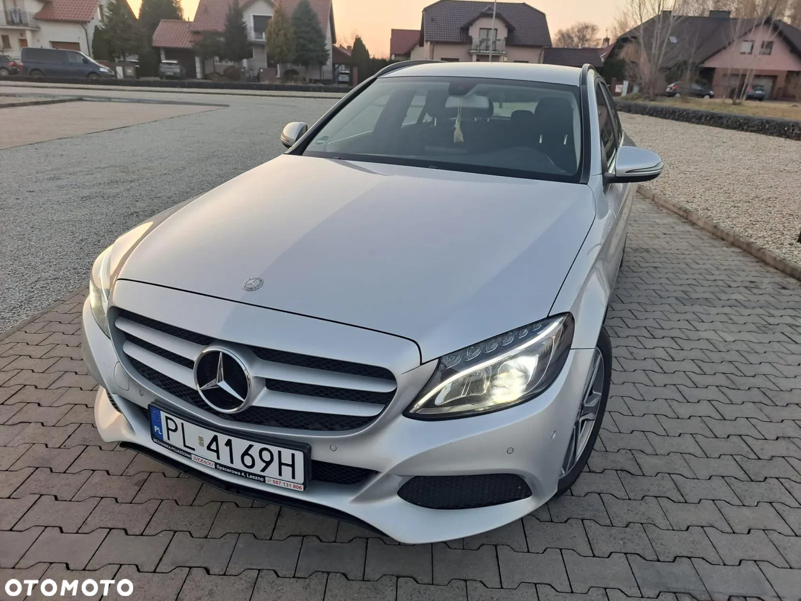 Mercedes-Benz Klasa C 220 d 9G-TRONIC - 8