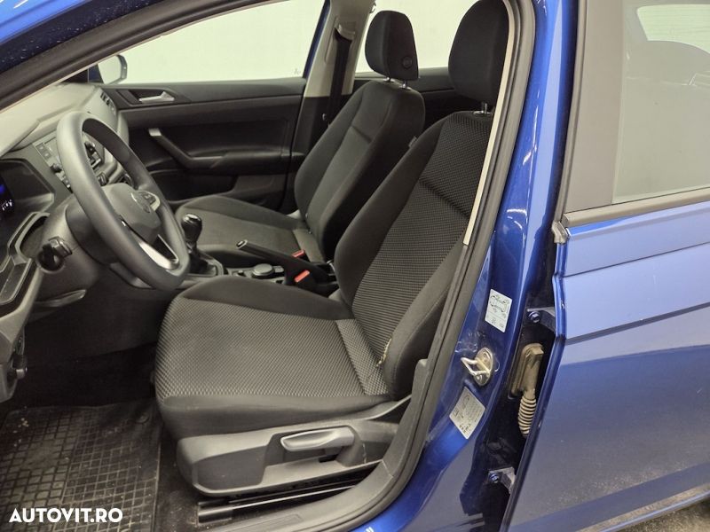 Volkswagen Polo - 11