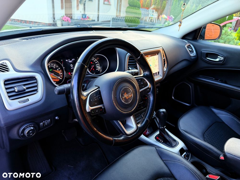 Jeep Compass 1.3 TMair Night Eagle FWD S&S DDCT - 10