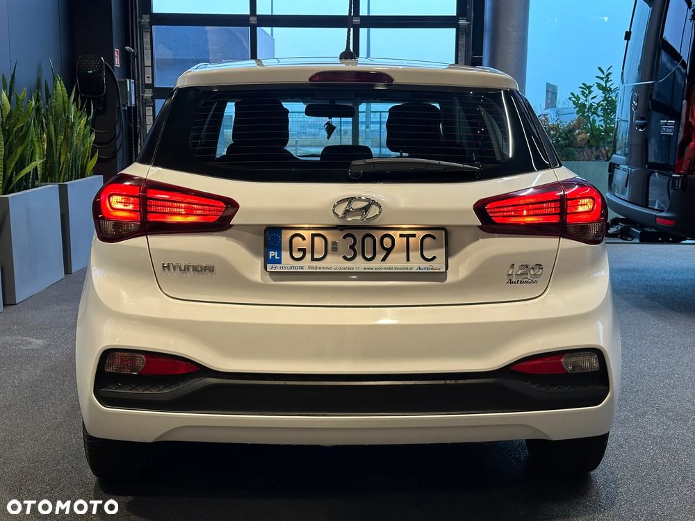 Hyundai i20 - 3