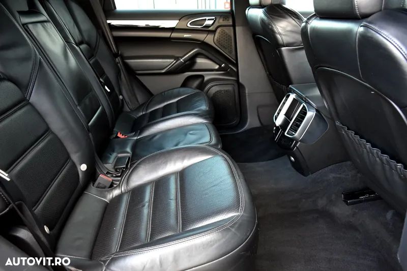 Porsche Cayenne Diesel Tiptronic S - 18