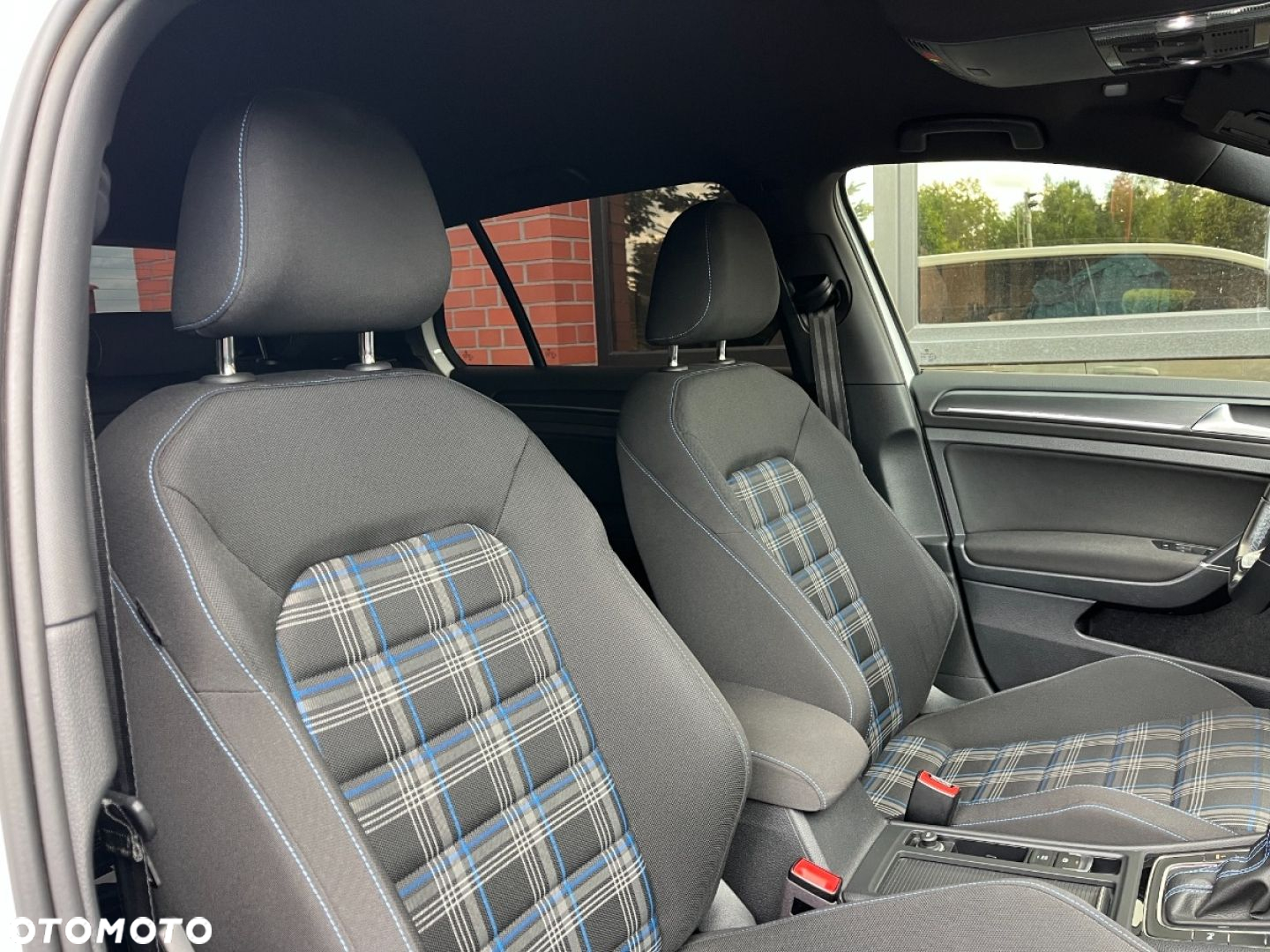 Volkswagen Golf VII 1.4 TSI Plug-In-Hybrid GTE - 27