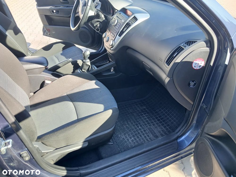 Kia Ceed 1.4 CVVT Vision - 13