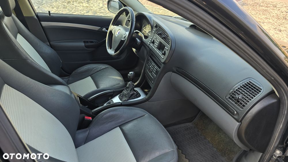 Saab 9-3 - 12