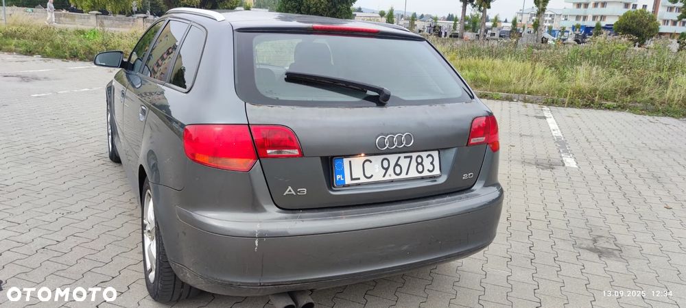 Audi A3 ver-2-0-fsi-sportback-ambiente - 19