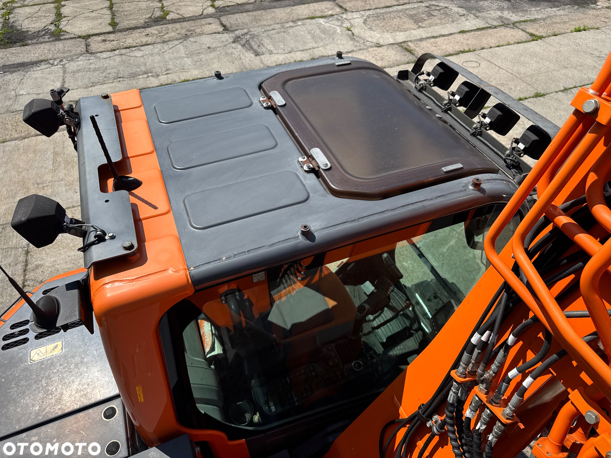 Doosan Koparka Gąsienicowa DX140 LCR-5 - 30
