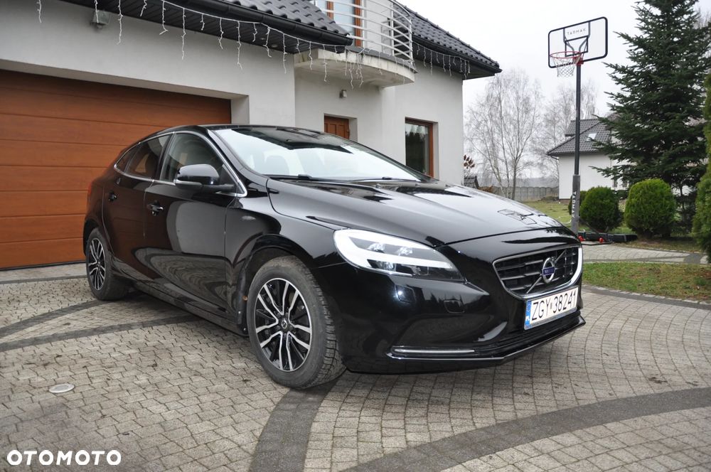 Volvo V40 D2 Inscription - 9
