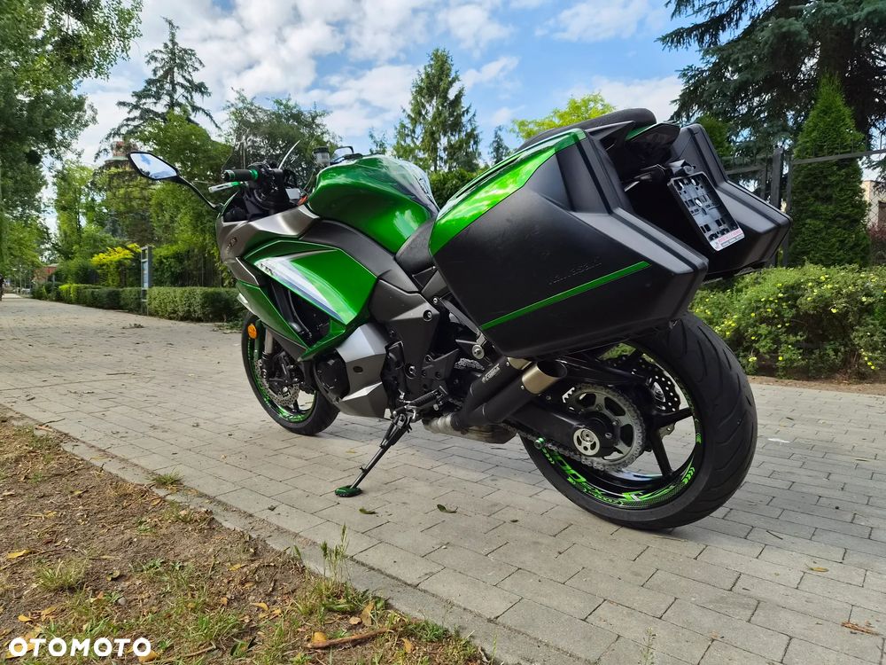 Kawasaki Ninja 1000 SX - 4