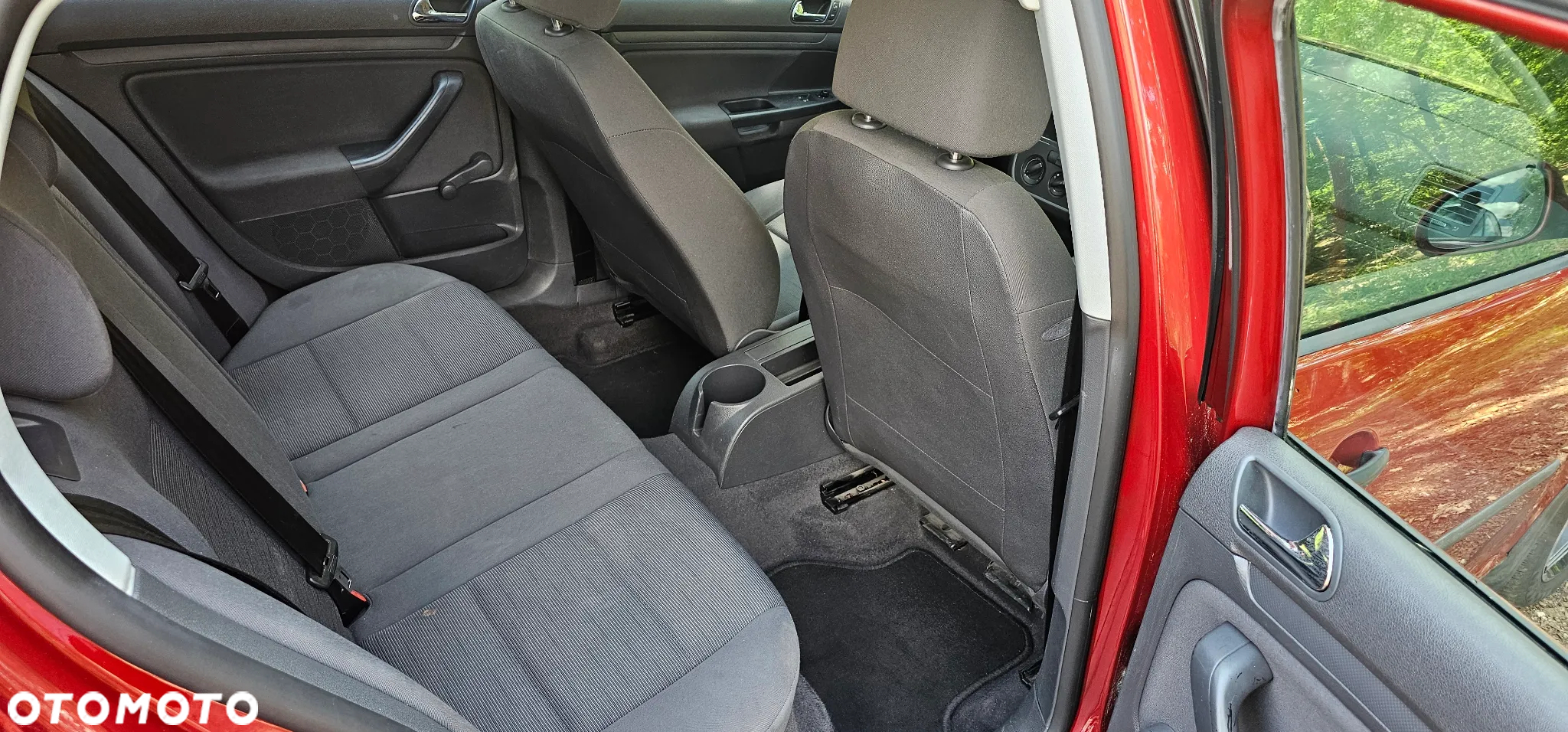 Volkswagen Golf V 1.4 FSI Trendline - 19