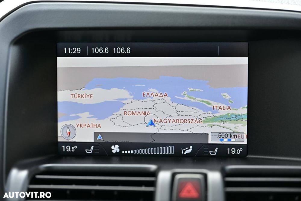 Volvo XC 60 D3 AWD Aut. Summum - 24