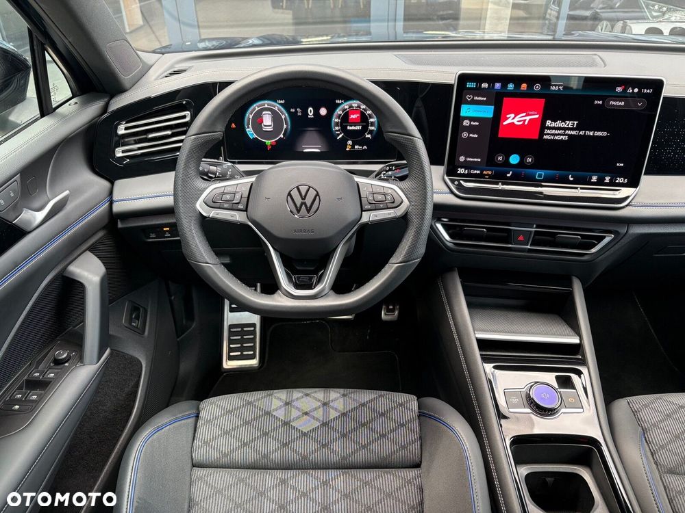 Volkswagen Tiguan - 11