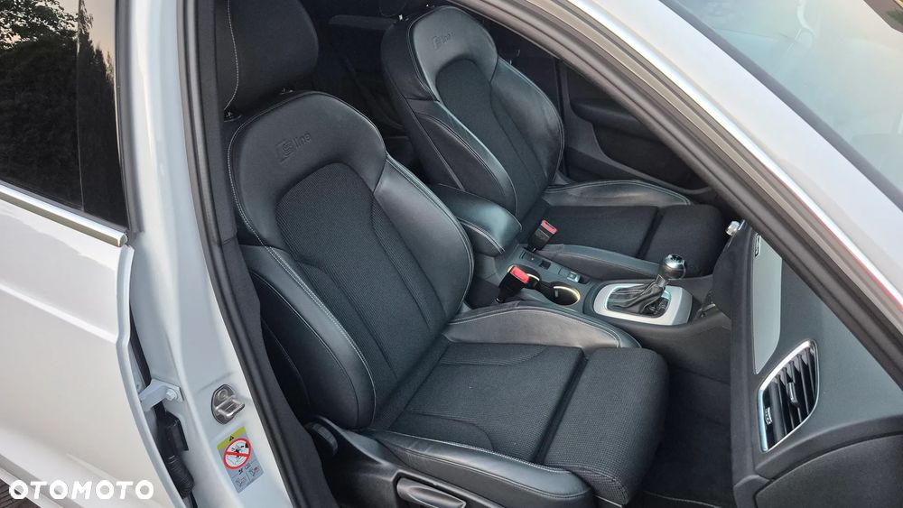 Audi Q3 2.0 TDI Quattro S tronic sport - 32
