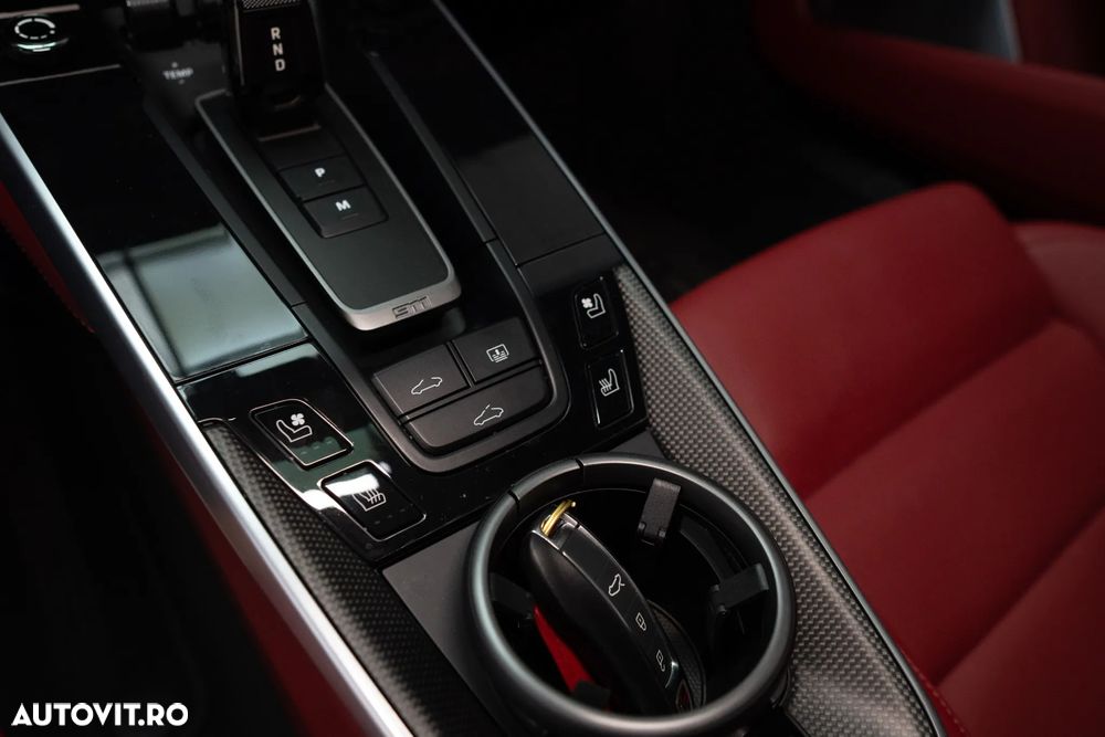 Porsche 911-TURBO-S PDK - 21