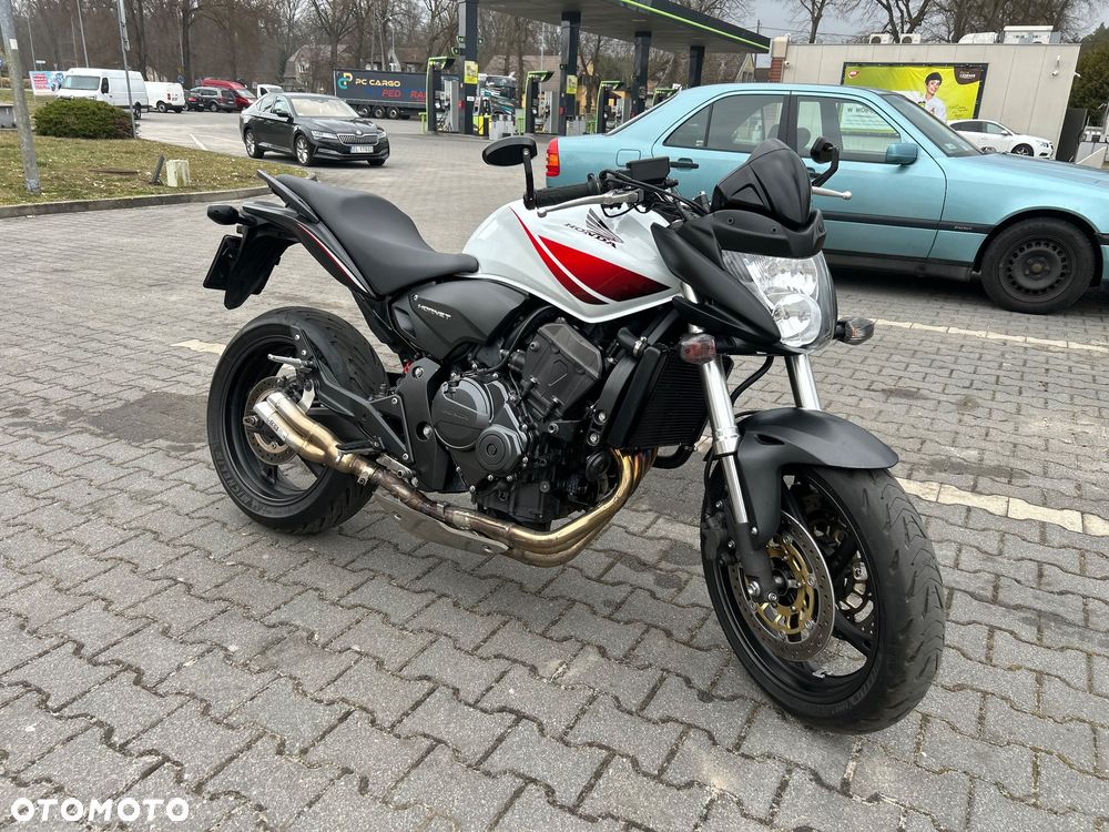 Honda Hornet - 4