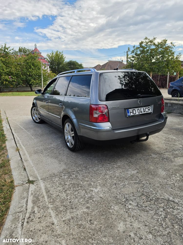 Volkswagen Passat 1.9TDI Highline - 4