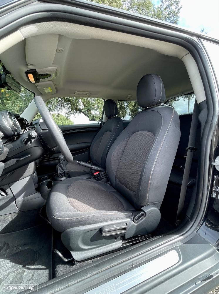MINI 3 Portas - 11