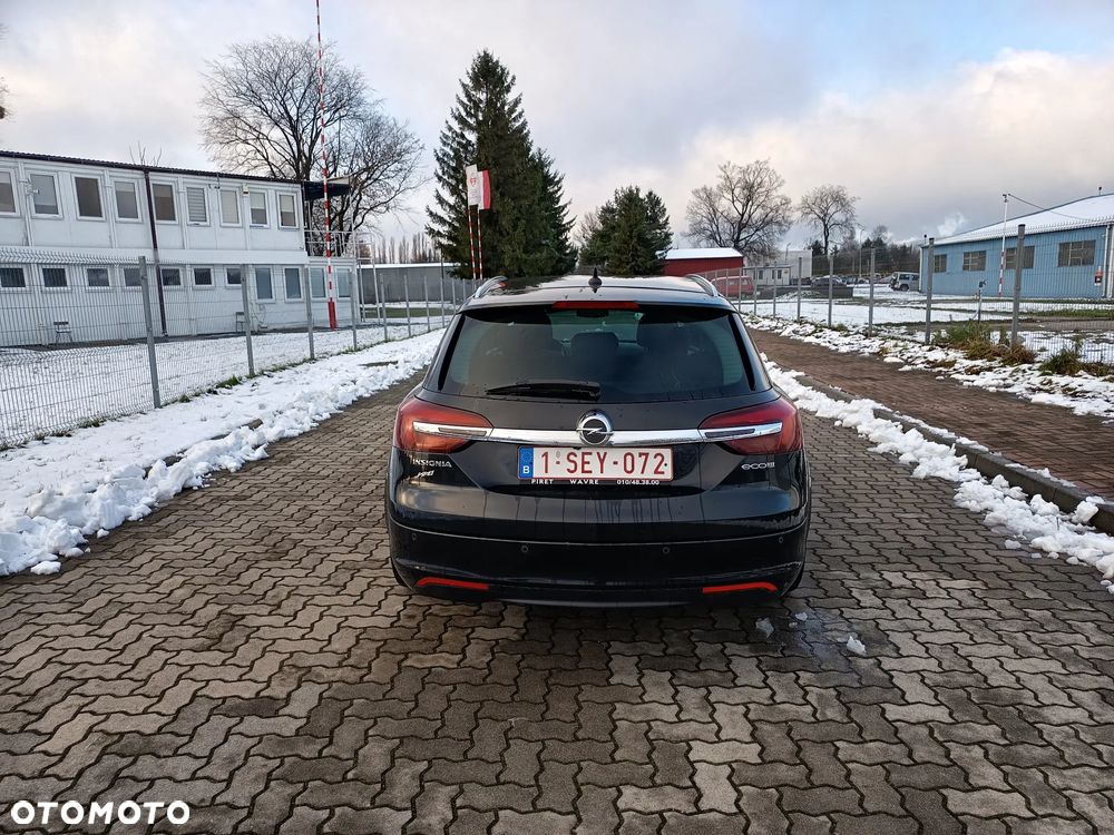 Opel Insignia - 8