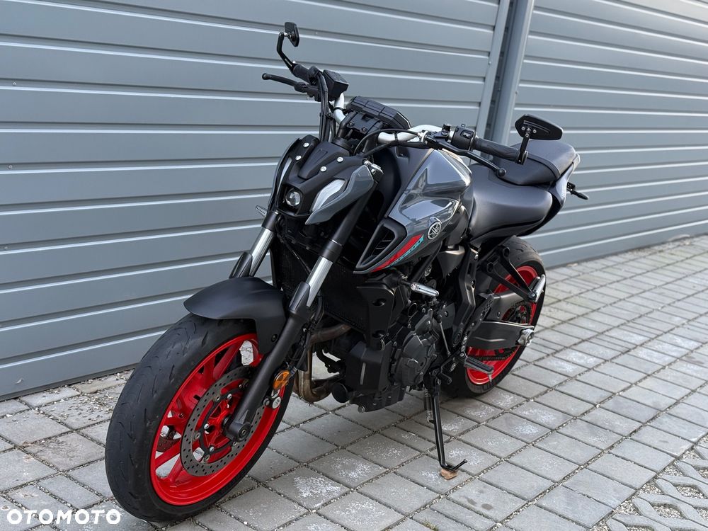 Yamaha MT - 7