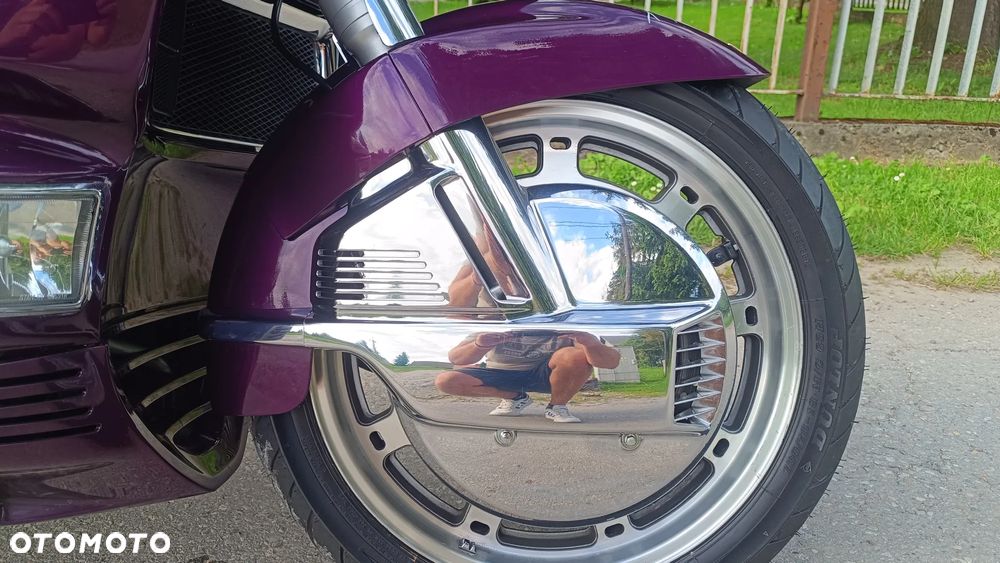 Honda GL - 8
