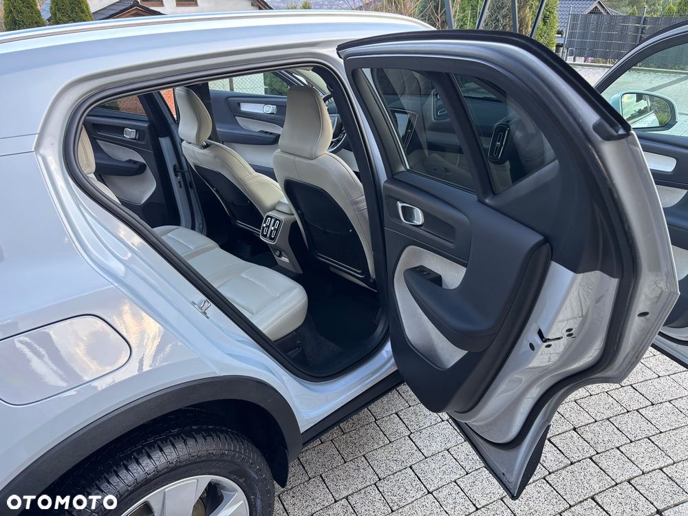 Volvo XC 40 - 15